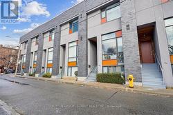 13 GILEAD PLACE  Toronto, ON M5A 3C8