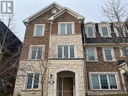 20 - 3045 GEORGE SAVAGE AVENUE  Oakville, ON L6M 0Y8