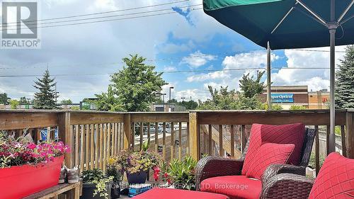 206 Westmeadow Drive, Kitchener, ON - Outdoor With Deck Patio Veranda