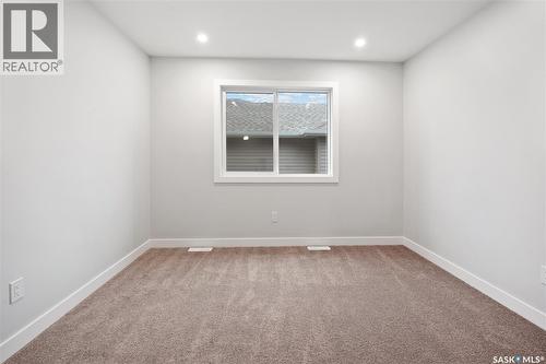 346 Asokan Bend, Saskatoon, SK - Indoor Photo Showing Other Room