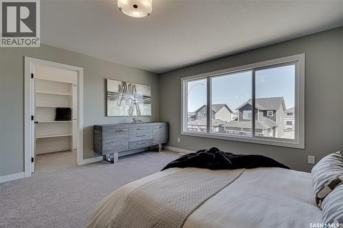 355 Asokan Bend, Saskatoon, SK - Indoor Photo Showing Bedroom