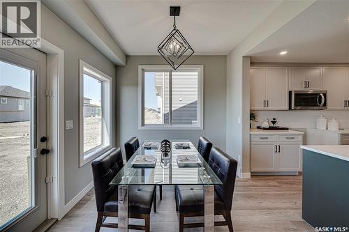 947 Traeger Manor, Saskatoon, SK - Indoor