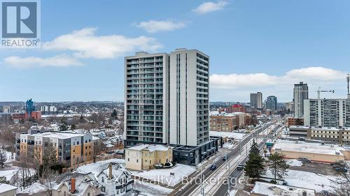 306 - 741 King Street W, Kitchener, ON - Outdoor
