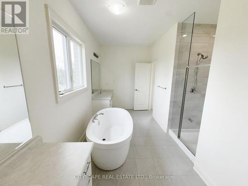Primary Bedroom - 5pc Ensuite - 76 Elstone Place, Hamilton, ON - Indoor Photo Showing Bathroom
