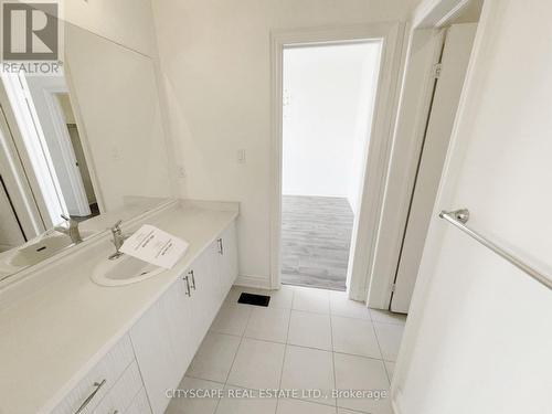 3pc Semi-Ensuite Bathroom between Bedrooms #4 & #5 - 76 Elstone Place, Hamilton, ON - Indoor Photo Showing Laundry Room