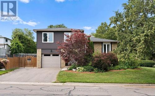 856 SORRENTO AVENUE  Oshawa, ON L1J 6V9