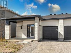 1035 MOORE STREET  Brockville, ON K6V 7N1