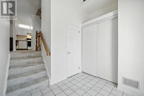 17 Columbus Avenue, Ottawa, ON - Indoor Photo Showing Other Room