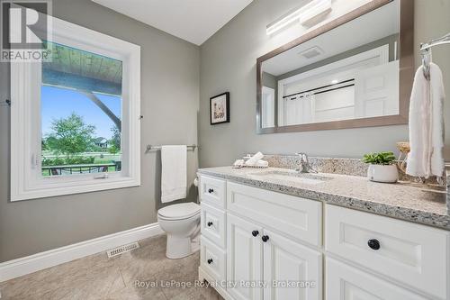 100 Harris Crescent, Southgate, ON - Indoor Photo Showing Bathroom