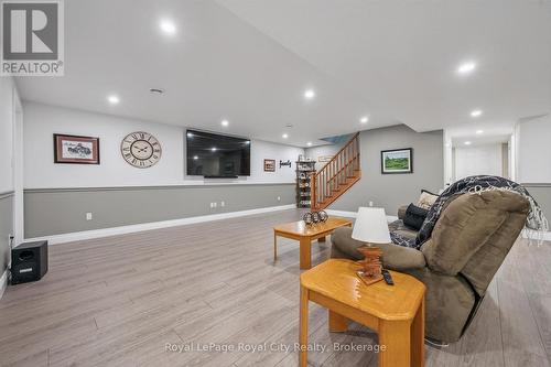 100 Harris Crescent, Southgate, ON - Indoor