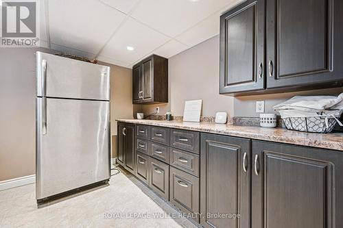 131 Mill Street, Kitchener, ON - Indoor Photo Showing Kitchen