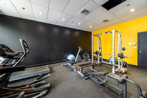 Exercise room - 622-1225 Rue Notre-Dame O., Montréal (Ville-Marie), QC - Indoor Photo Showing Gym Room