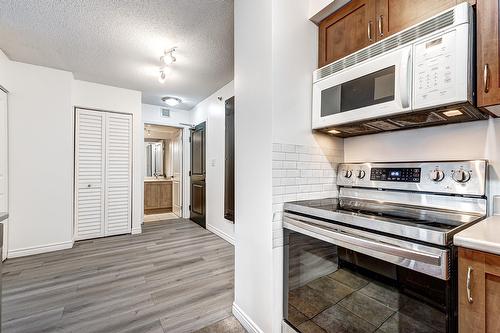 Interior - 622-1225 Rue Notre-Dame O., Montréal (Ville-Marie), QC - Indoor Photo Showing Kitchen