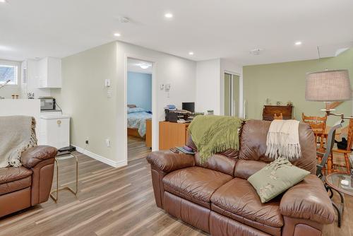 Salon - 1008 Rue De Condé, Saint-Jérôme, QC - Indoor Photo Showing Living Room