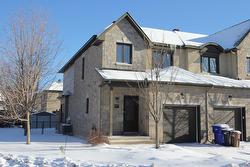 87 Rue Georges-Lebel  Gatineau (Aylmer), QC J9J 0Y1