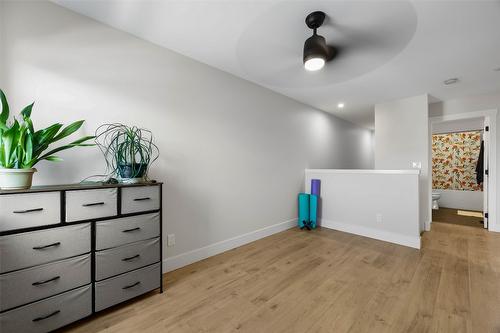 102-321 Centre Avenue, Kamloops, BC - Indoor Photo Showing Other Room