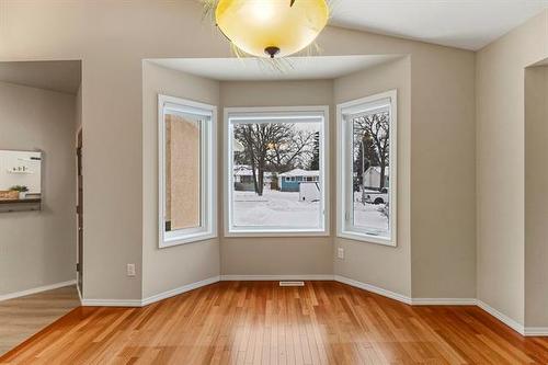 23 Kenwood Pl, Winnipeg, MB 