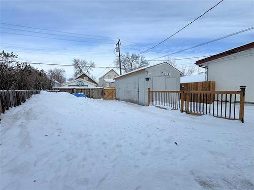 315 Yale Ave, Winnipeg, MB 