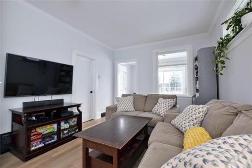 315 Yale Ave, Winnipeg, MB 