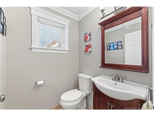 7 Highgate Crt, Riverview, NB 