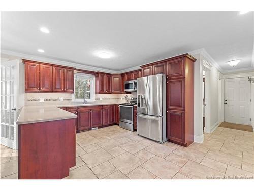 7 Highgate Crt, Riverview, NB 