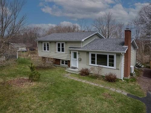 101 Edgewood Drive  Sydney, NS B1P 2C2