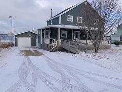 44 Church Street  Dominion, NS B1G 1A9