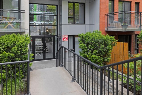 Exterior entrance - 114-2160 Rue Laforce, Montréal (Ville-Marie), QC - Outdoor