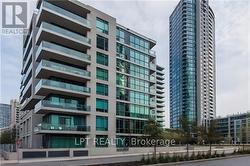 381 - 209 FORT YORK BOULEVARD  Toronto, ON M5V 4A2