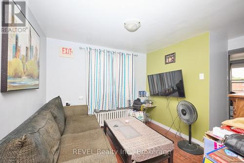 50 Welland Avenue, St. Catharines (Downtown), ON - Indoor