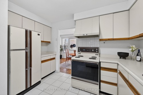44-68 Confederation Way, Markham, ON - Indoor Photo Showing Kitchen