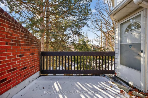 44-68 Confederation Way, Markham, ON - Outdoor