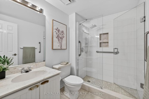 44-68 Confederation Way, Markham, ON - Indoor Photo Showing Bathroom