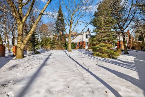 44-68 Confederation Way, Markham, ON - Outdoor