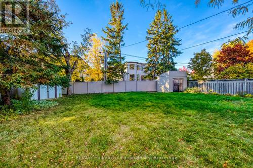 281 Savoy Crescent, Oakville (Sw Southwest), ON - Outdoor With Backyard