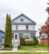 9 South Charles Street  Quinte West, ON K8V 2R8