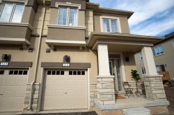 114-305 Garner Road W Hamilton, ON L9G 3K9