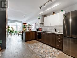 222 - 38 HOWARD PARK AVENUE  Toronto, ON M6R 0A7