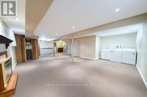 443 Atwater Avenue, Mississauga, ON - Indoor Photo Showing Laundry Room
