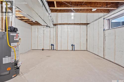 5533 Kennett Square, Regina, SK - Indoor Photo Showing Basement