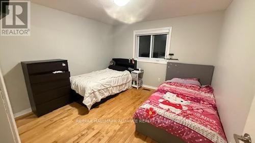 407 Westforest Trail, Kitchener, ON - Indoor Photo Showing Bedroom
