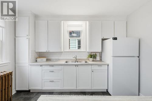 48 Weir Street N, Hamilton, ON - Indoor Photo Showing Kitchen With Double Sink
