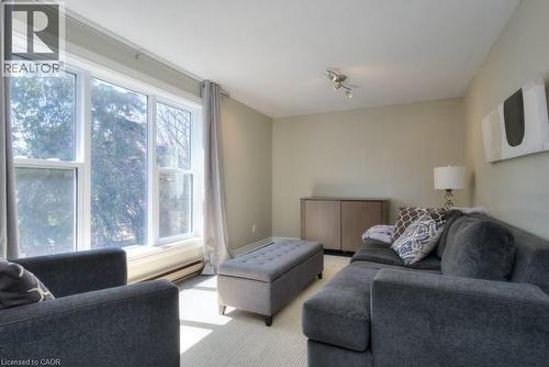 55 Chapel Street, Kitchener, ON - Indoor Photo Showing Living Room