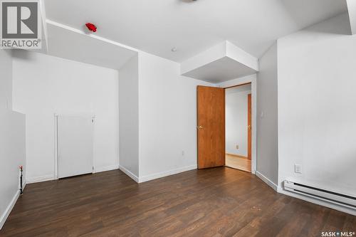 3411 Middleton Place E, Regina, SK - Indoor Photo Showing Other Room
