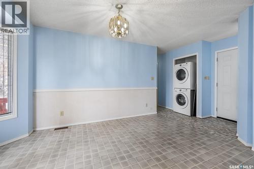 3411 Middleton Place E, Regina, SK - Indoor Photo Showing Laundry Room
