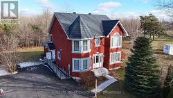 2135 PITT STREET Cornwall, ON K6K 1A1