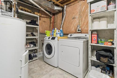 76 Timberwolf Crescent, Vaughan, ON - Indoor Photo Showing Laundry Room
