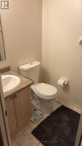 7127 Chatham Court, Mississauga, ON - Indoor Photo Showing Bathroom
