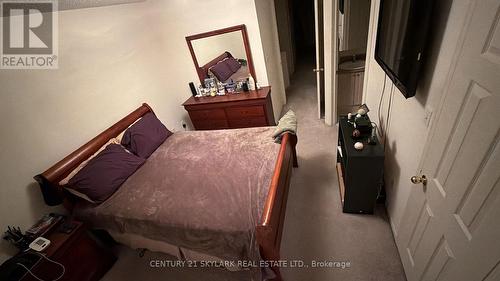 7127 Chatham Court, Mississauga, ON - Indoor