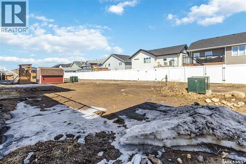 840 Ballesteros Crescent, Warman, SK - Outdoor